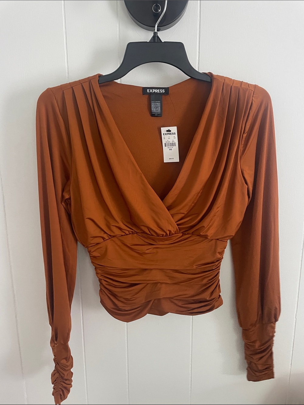 Express Women's Rust Draped V-Neck Ruched Long Sleeve Top